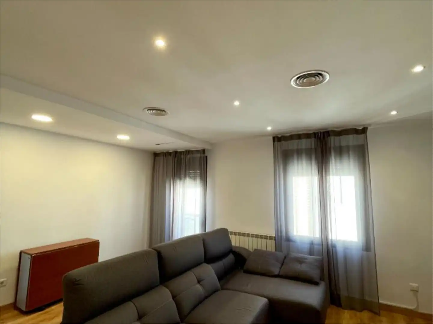 Sala de estar de Piso en venta en Monzón con Aire acondicionado, Calefacción y Parquet