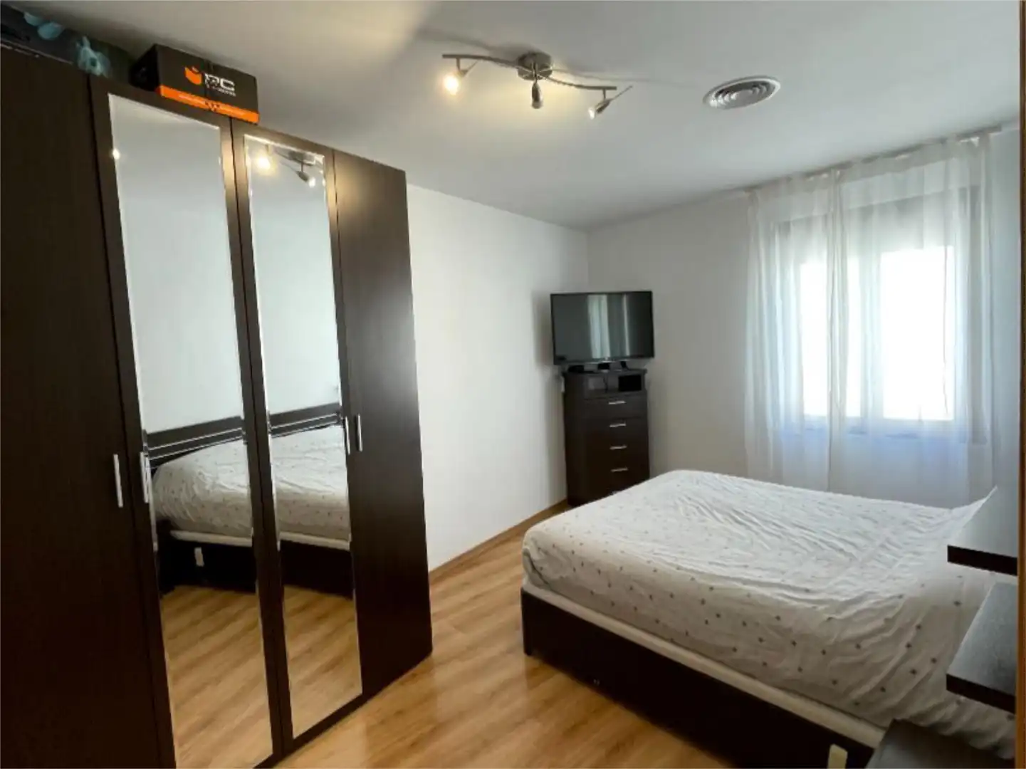Habitación de Piso en venta en Monzón con Aire acondicionado, Calefacción y Parquet