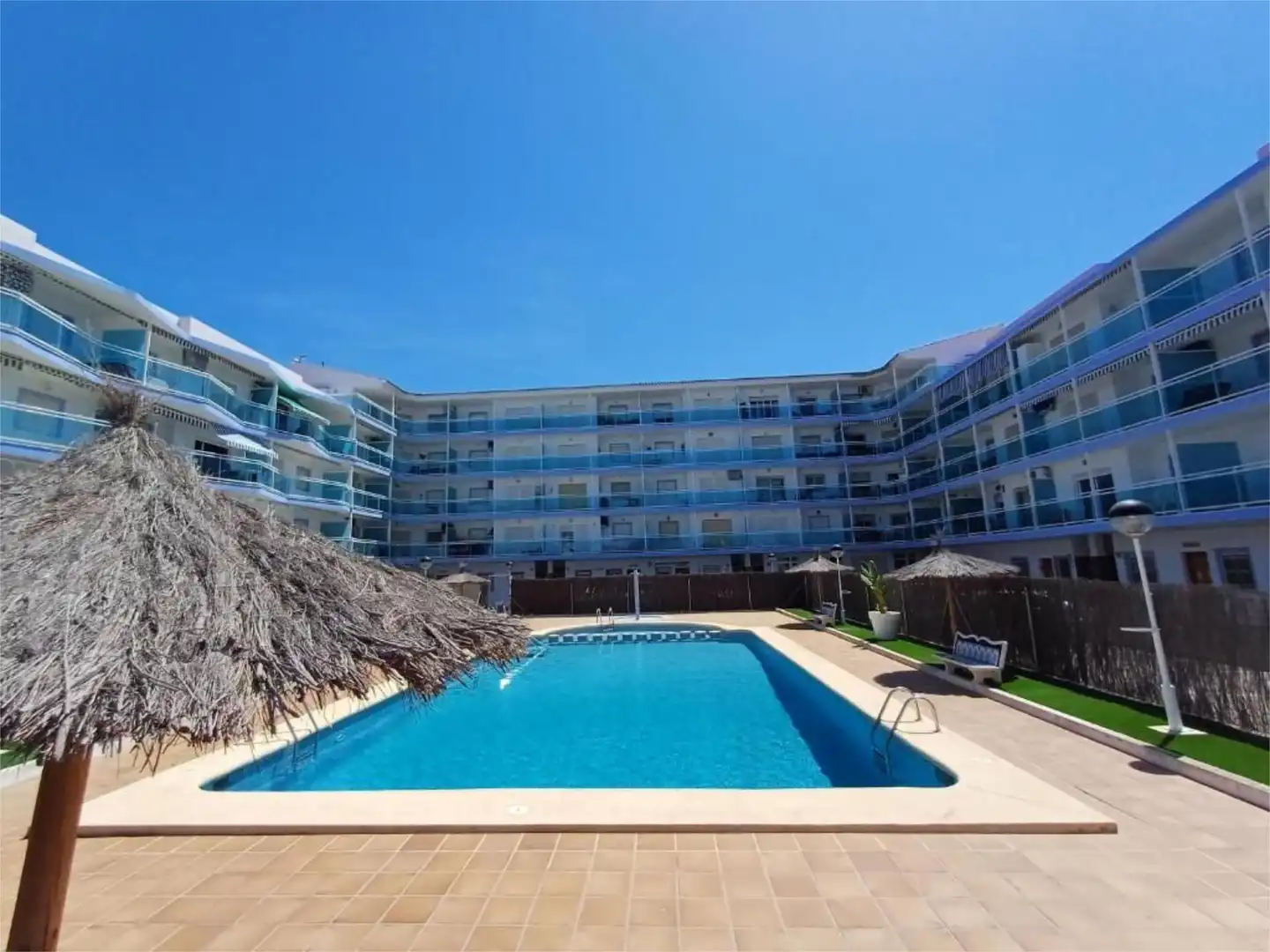 Swimming pool of Flat for sale in Dénia  with Parquet flooring, Terrace and Swimming Pool