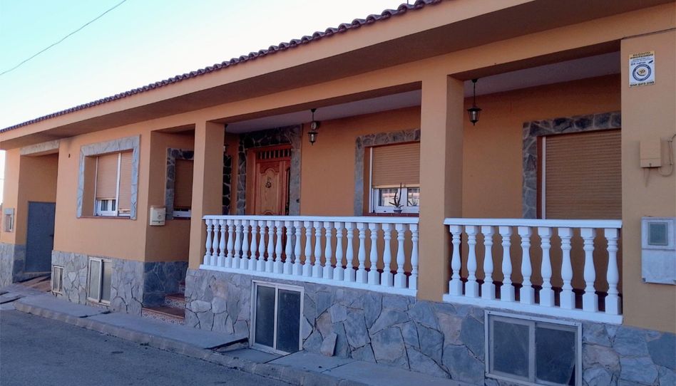 Casa o chalet en venta en Calle Ocho, 3, Villarta, Cuenca - imagen 1 Foto 1 de Casa o chalet en venta en Calle Ocho, 3, Villarta, Cuenca