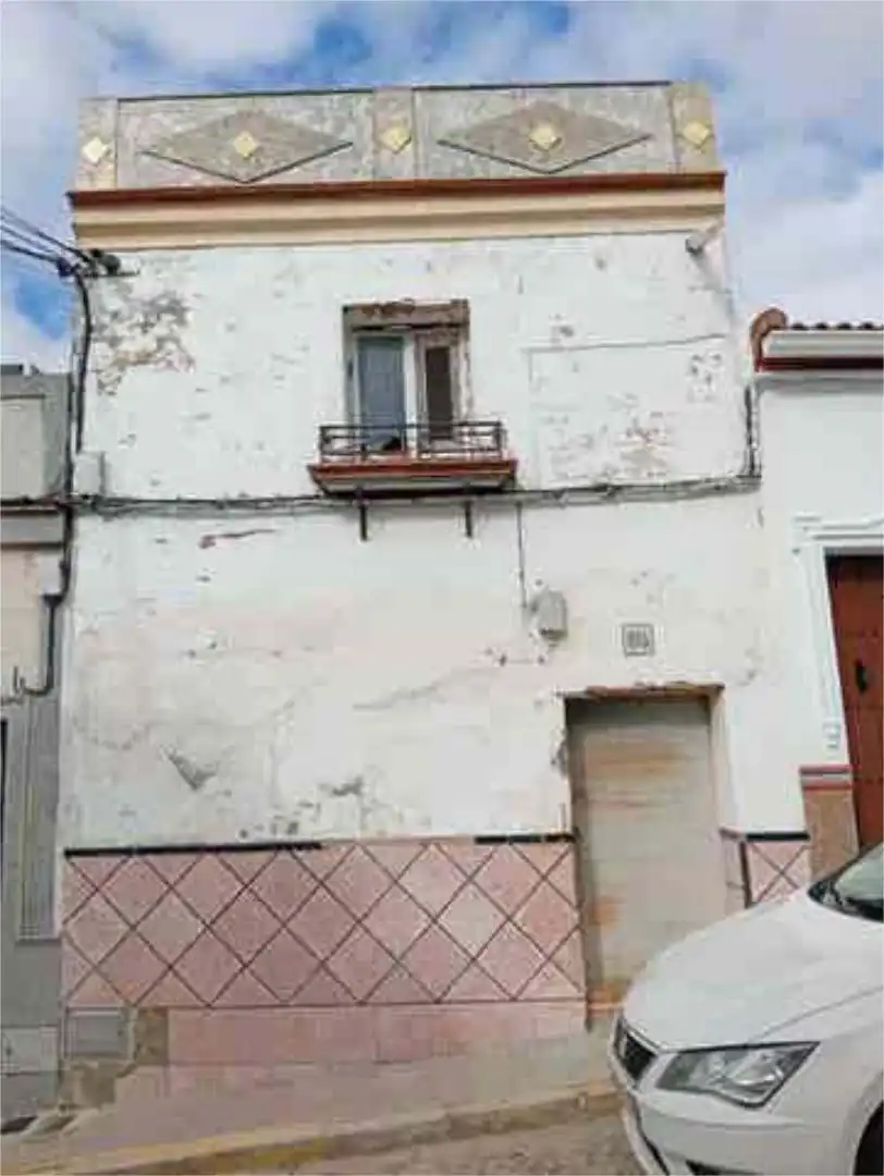Vista exterior de Casa o chalet en venta en Fuentes de Andalucía
