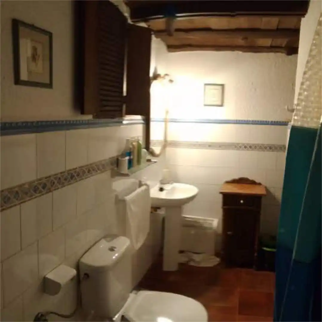 Bathroom of Houses for sale in Salàs de Pallars
