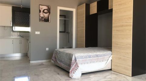 Foto 5 de Piso de alquiler en Gelves, Sevilla