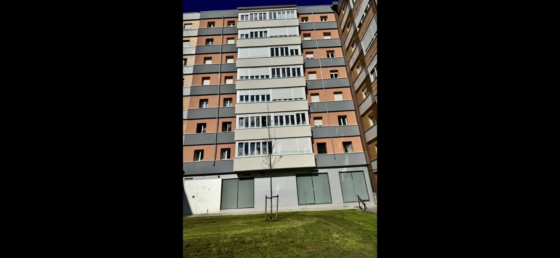 Flat for sale in Avenida de Gaspar García Laviana, 12, Pumarín Exterior view of Flat for sale in Gijón with Heating, Parquet flooring and Terrace