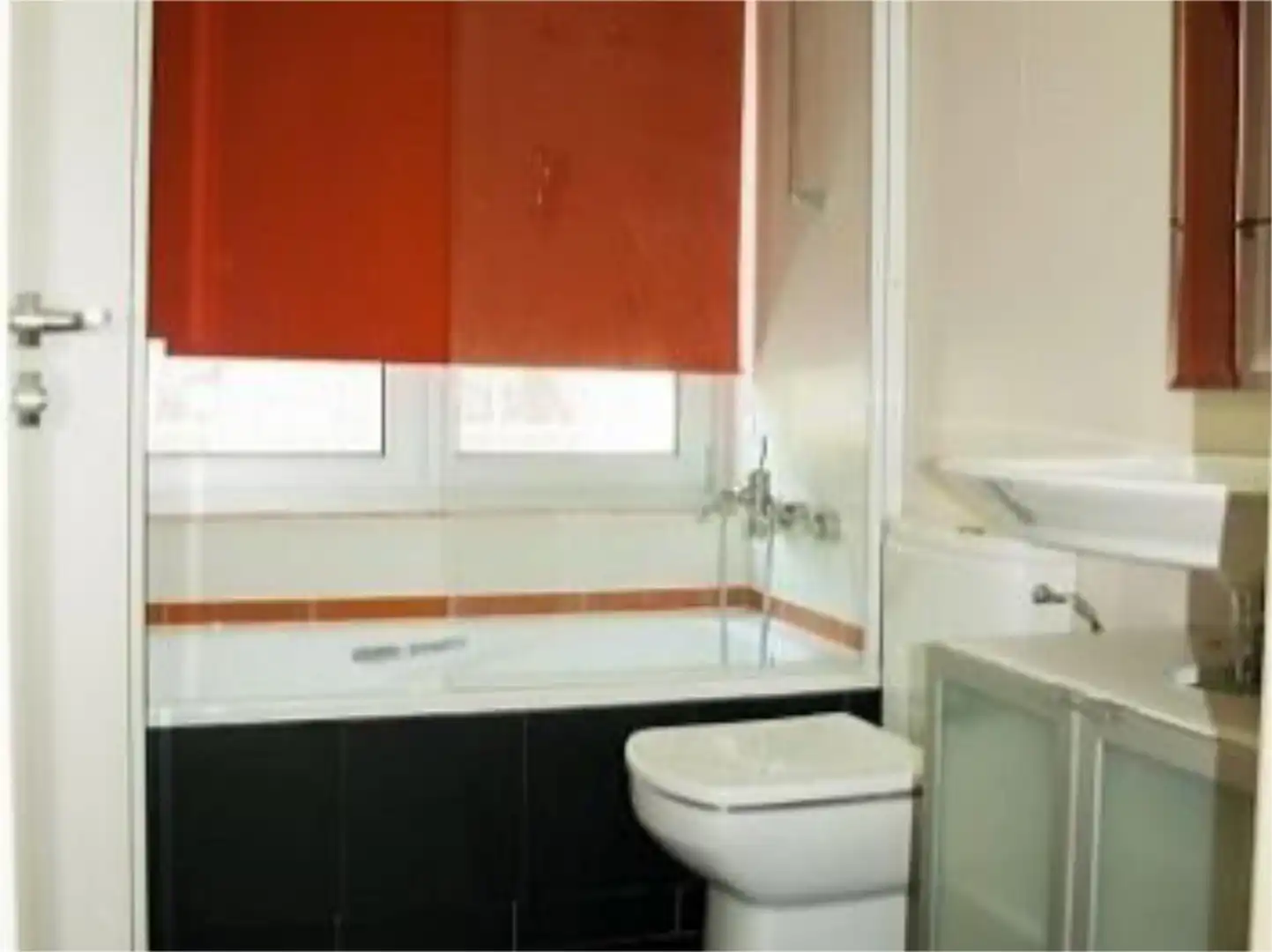 Apartament en venda a Carrer de Ramon Llull, 502, Port Forum Bany de Apartament en venda en Sant Adrià de Besòs amb Piscina i Aparcament comunitari