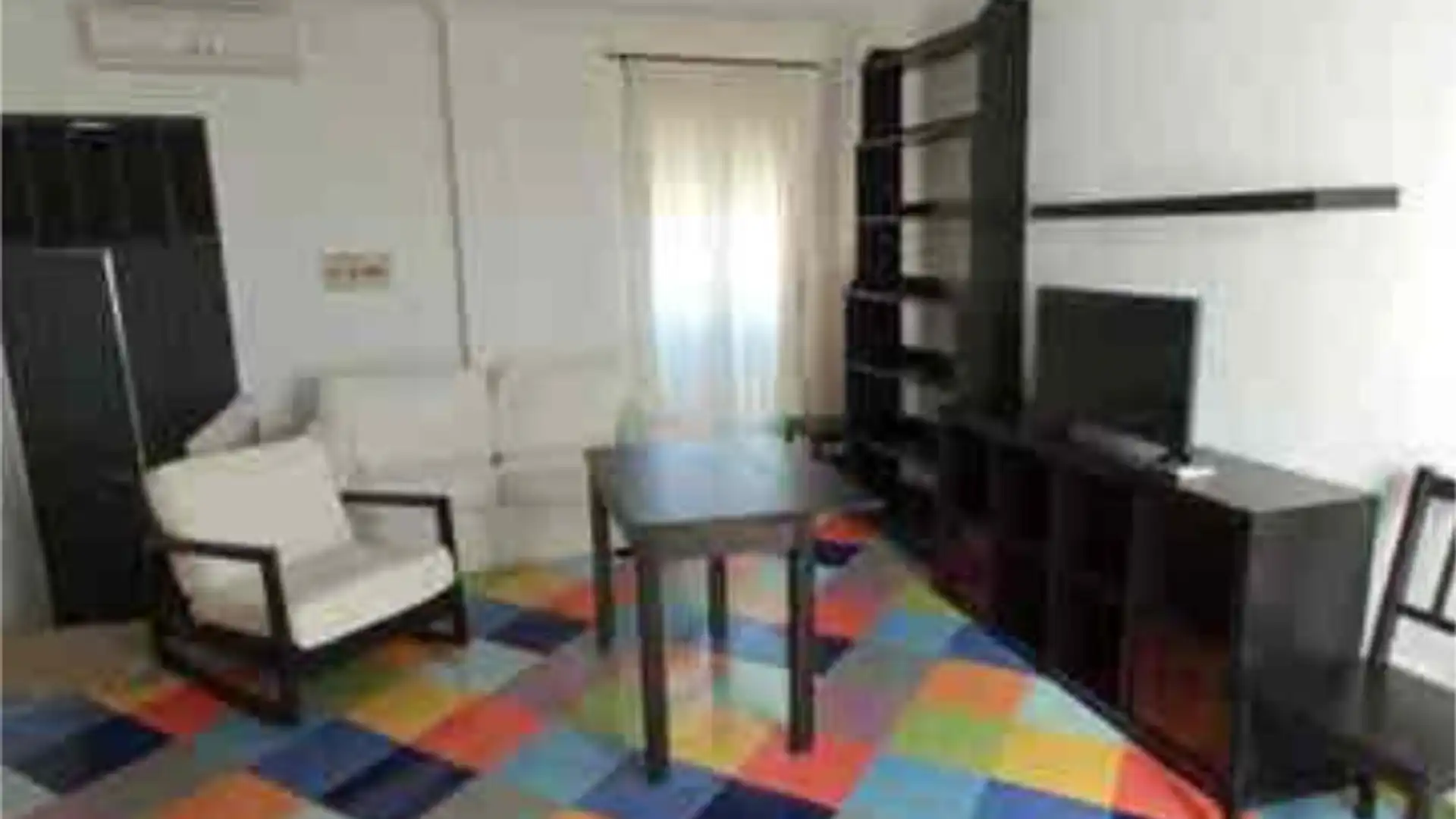 Wohnzimmer von Wohnung zur Miete in Valverde del Camino mit Möbliert