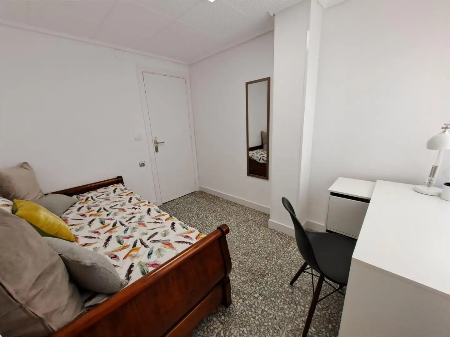 Habitación de Piso para compartir en Elche / Elx con Aire acondicionado, Calefacción y Amueblado