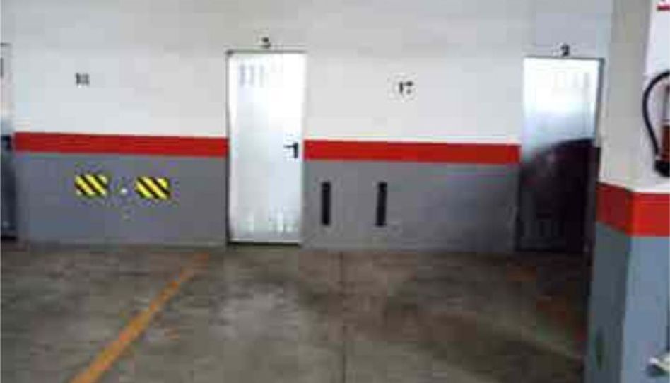 Foto 1 de Garaje de alquiler en Villa de Otura, Granada