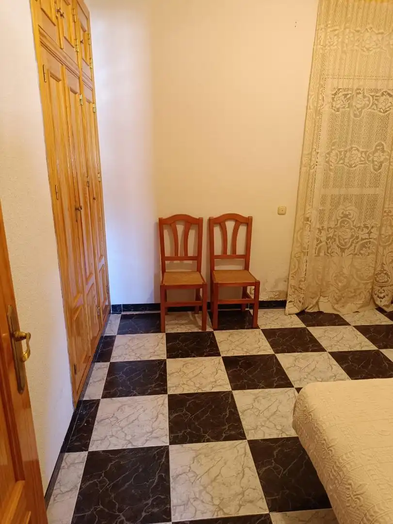 Casa adosada en venta en Navas de Estena con Trastero, Amueblado y Horno