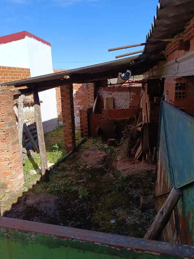 Casa adosada en venta en Navas de Estena con Trastero, Amueblado y Horno