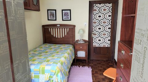 Room in Calle Emilio Tuya, 10, La Arena, Gijón - image 5 Photo 5 of Room in Calle Emilio Tuya, 10, La Arena, Gijón