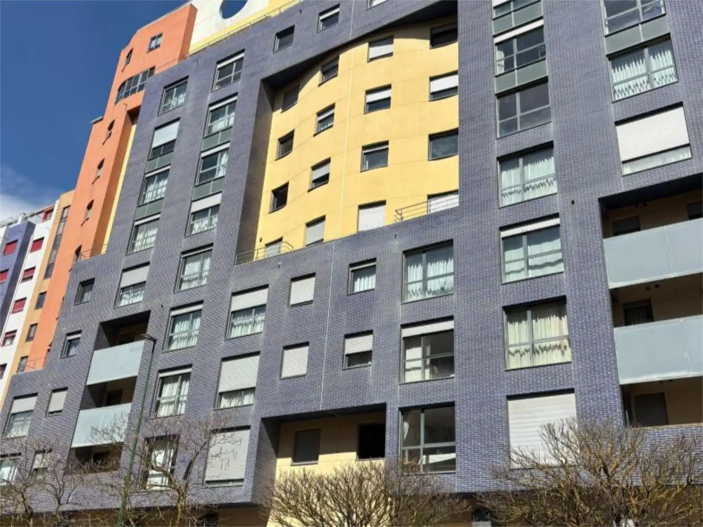 Außenansicht von Wohnung zum Verkauf in Burgos Capital mit Terrasse