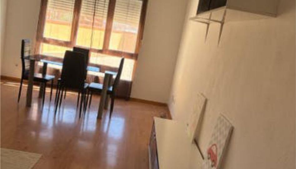 Piso de alquiler en Tarancón, Cuenca - imagen 1 Foto 1 de Piso de alquiler en Tarancón, Cuenca