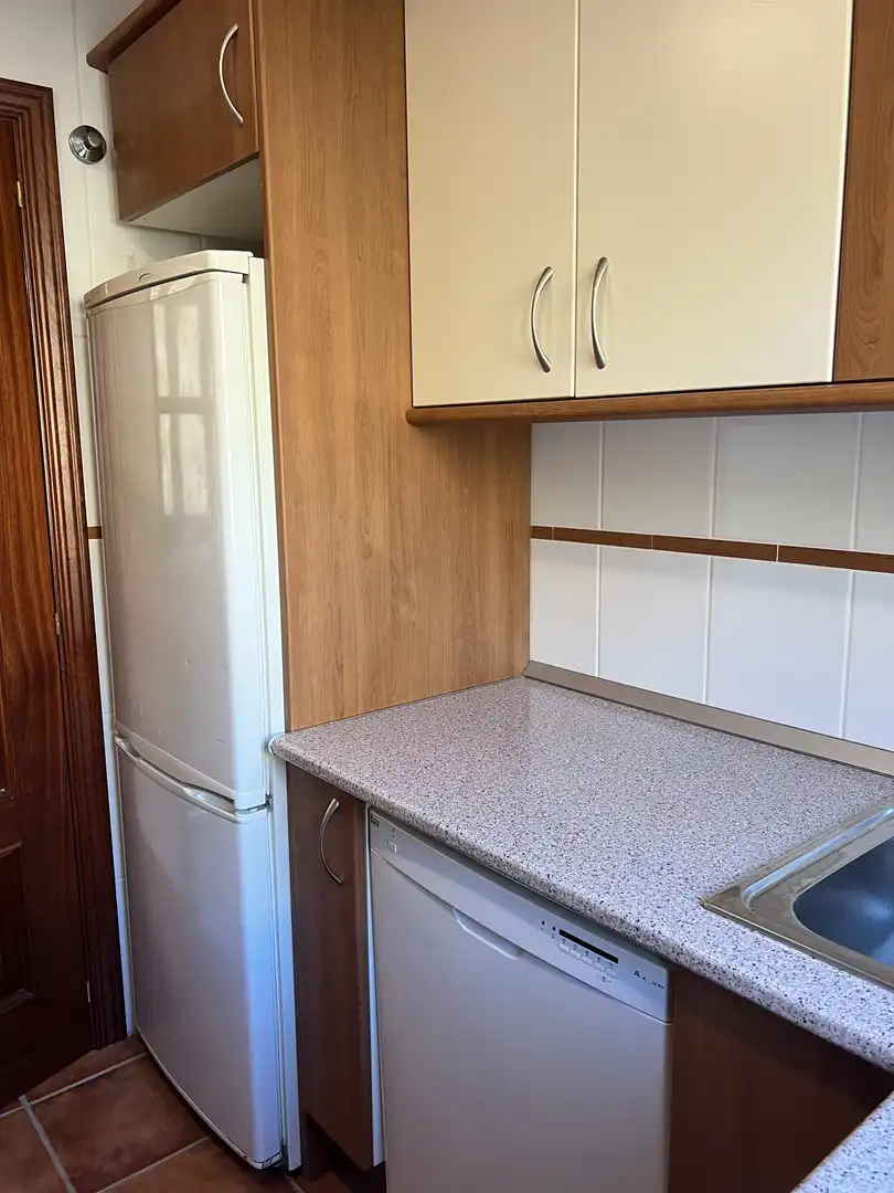 Flat for rent in Calle Cañizal, 9, Alcalá de la Selva Kitchen of Flat for rent in Alcalá de la Selva with Balcony