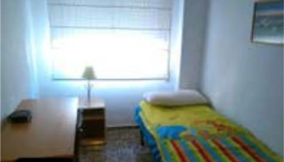 Room in Sabino Arana - Jesuitas, Bilbao - image 1 Photo 1 of Room in Sabino Arana - Jesuitas, Bilbao