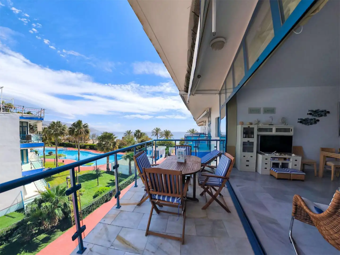 Apartament en venda a Calle Cambriles, 1, Castell de Ferro Terrassa de Apartament en venda en Gualchos amb Aire condicionat, Calefacció i Jardí privat