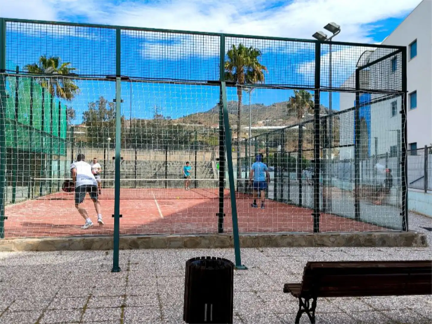Apartament en venda a Calle Cambriles, 1, Castell de Ferro Vista exterior de Apartament en venda en Gualchos amb Aire condicionat, Calefacció i Jardí privat