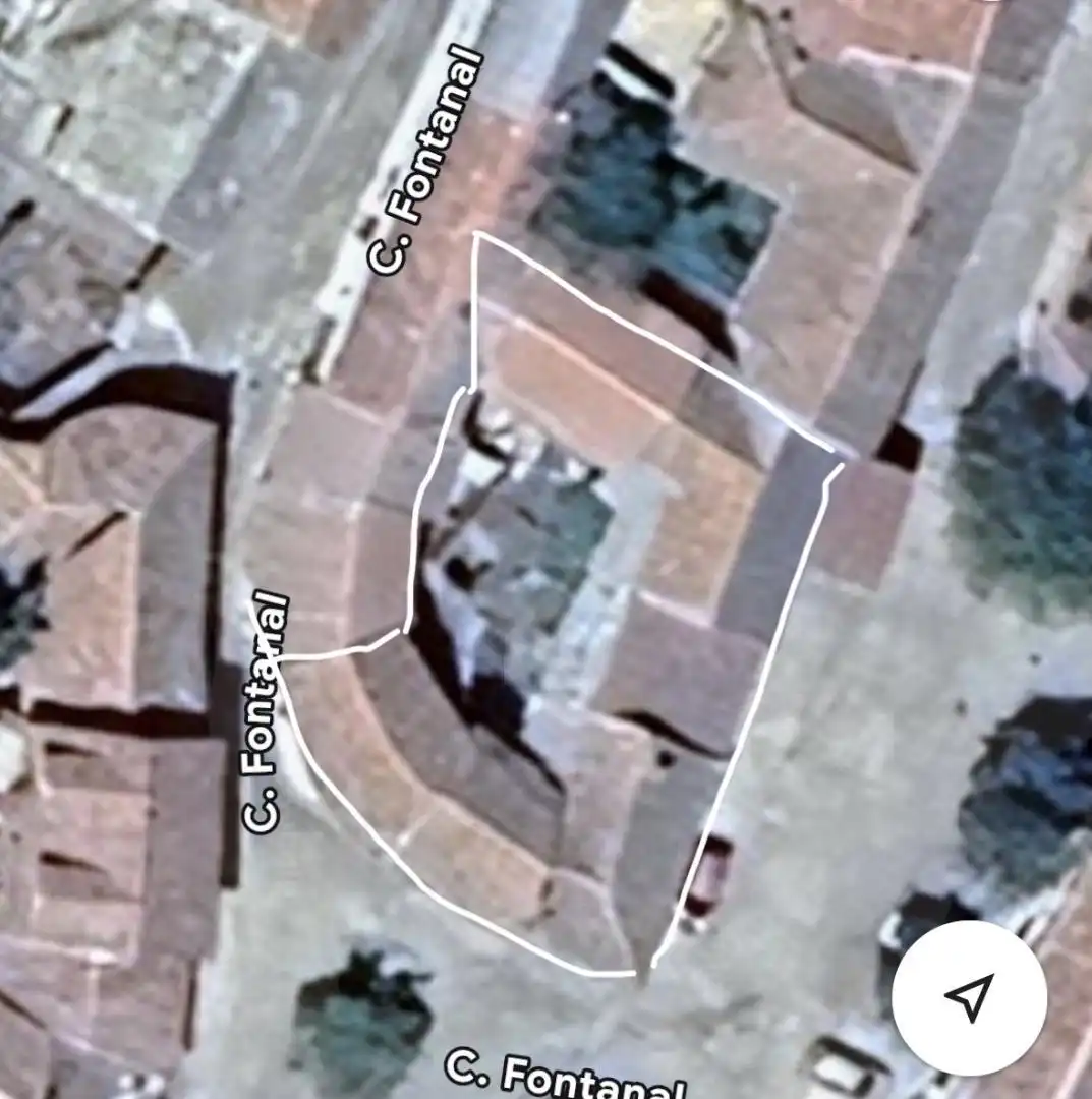 Casa adosada en venda a Calle Fontanal, Luyego Casa adosada en venda en Luyego amb Terrassa i Balcó
