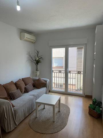 Piso en Alquiler en Calle de Ponciano, 8 en Universidad - Malasaña