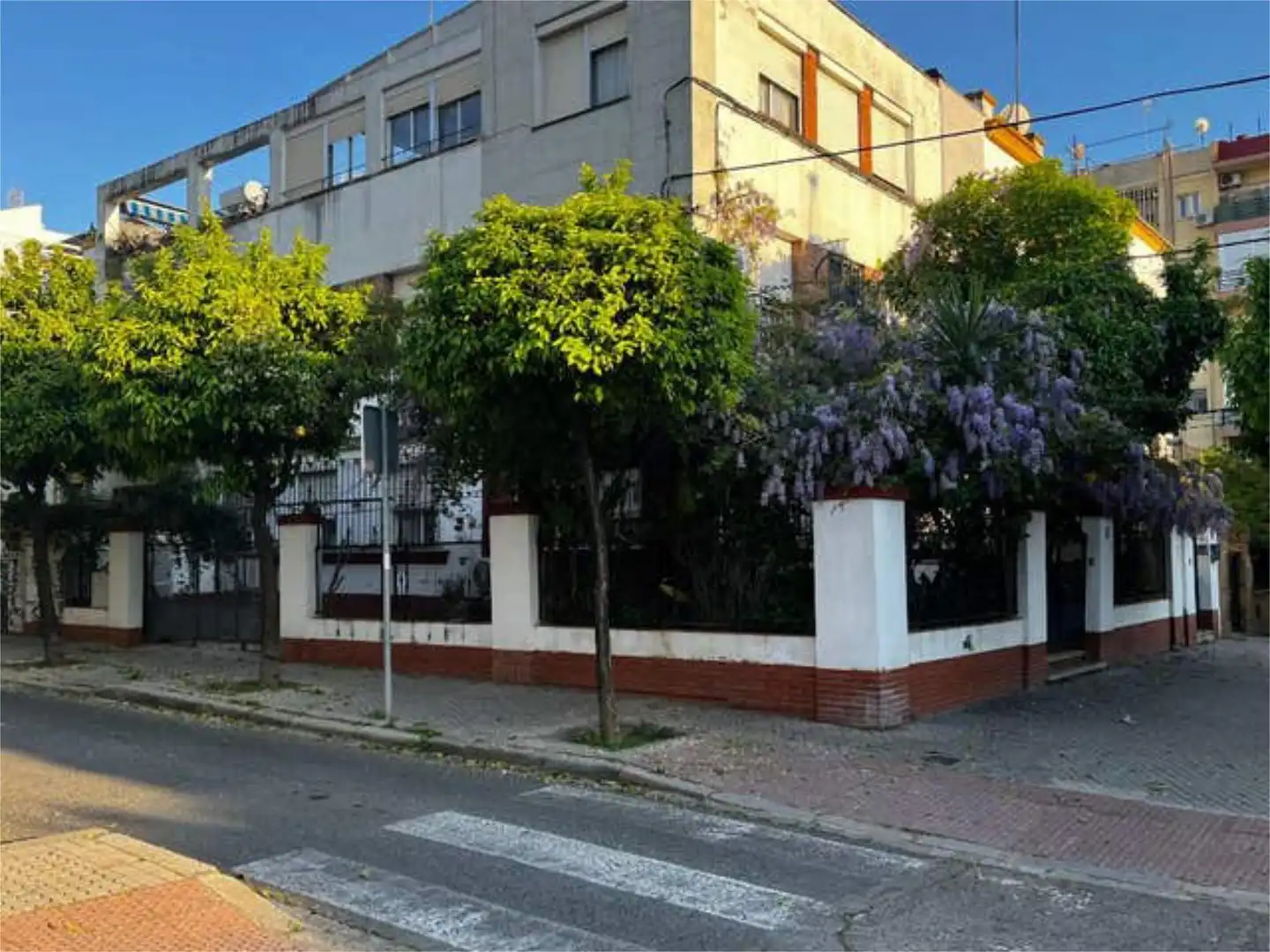 Houses for sale in San Pablo Exterior view of Houses for sale in Sevilla with Heating, Private garden and Storage room