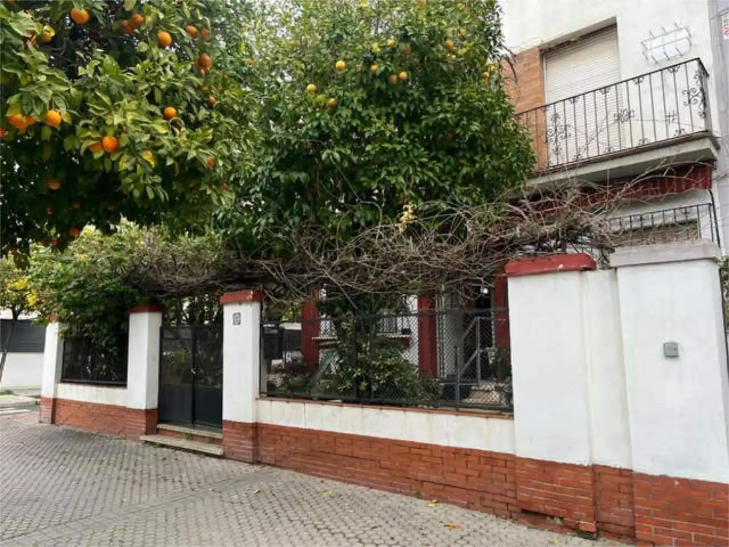 Houses for sale in San Pablo Exterior view of Houses for sale in Sevilla with Heating, Private garden and Storage room