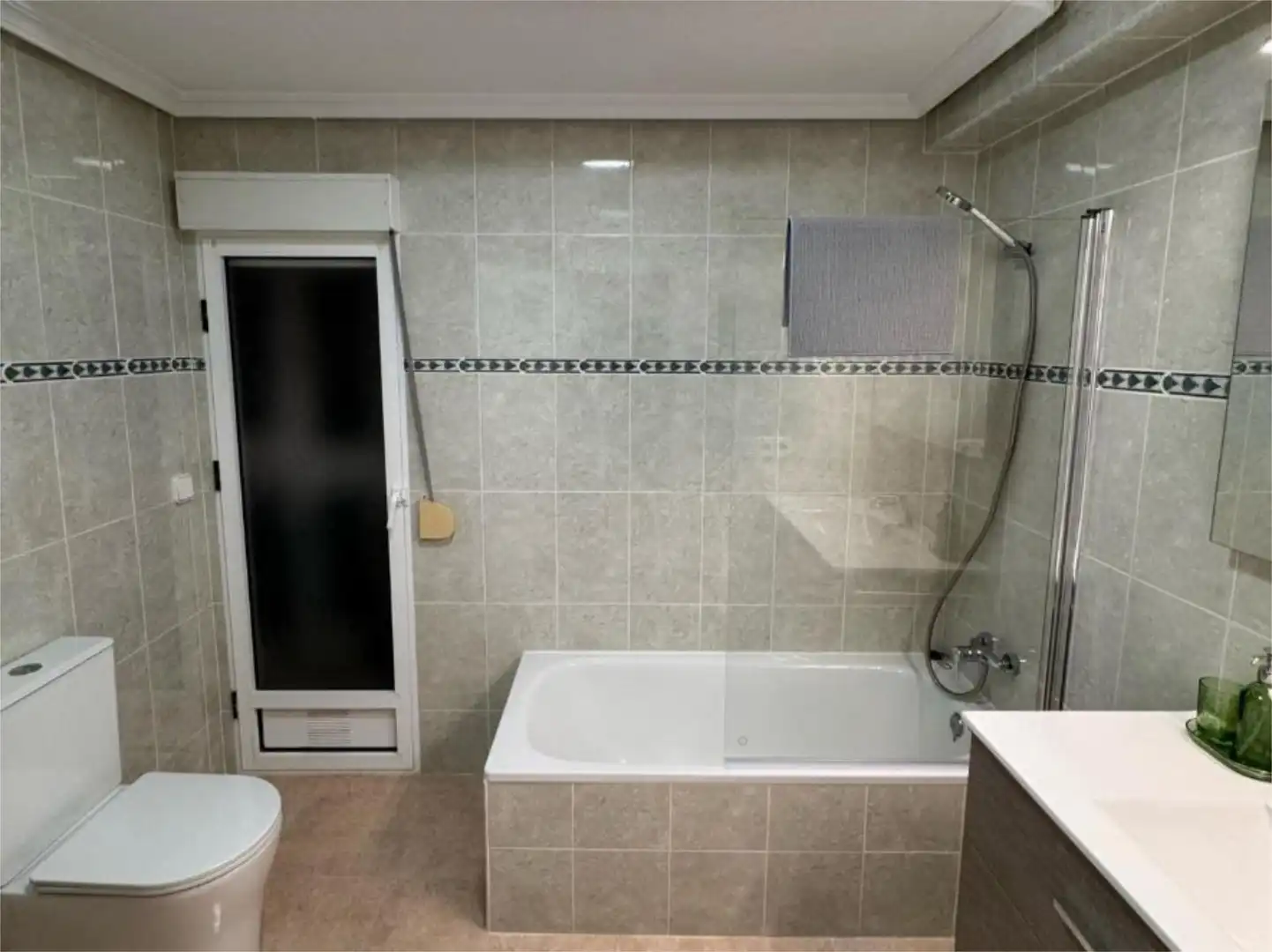 Flat for rent in Calle del Médico Pascual Pérez, 30, Barrio del Centro Flat for rent in Calle del Médico Pascual Pérez, 30, Barrio del Centro