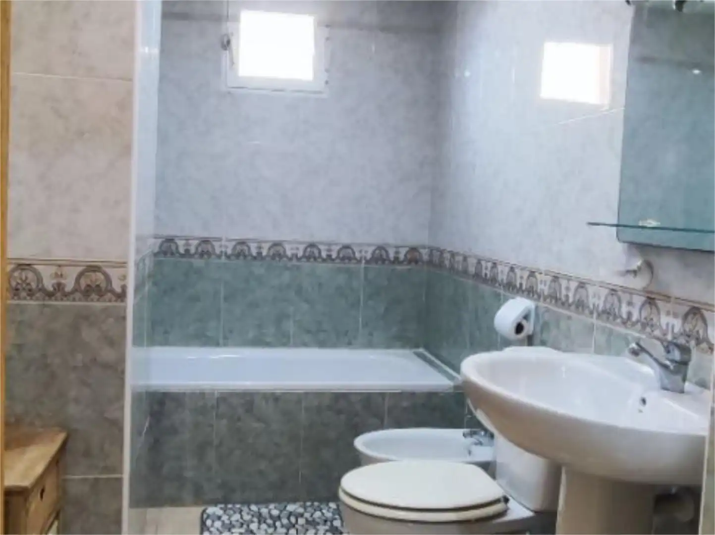 Baño de Piso en venta en Oropesa del Mar / Orpesa con Aire acondicionado, Terraza y Piscina