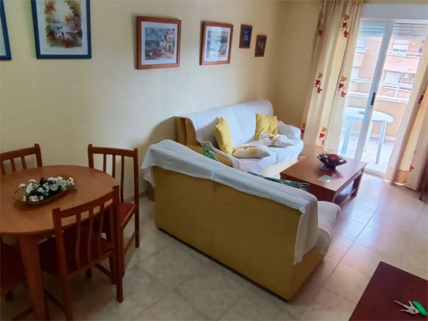 Sala de estar de Piso en venta en Oropesa del Mar / Orpesa con Aire acondicionado, Terraza y Piscina