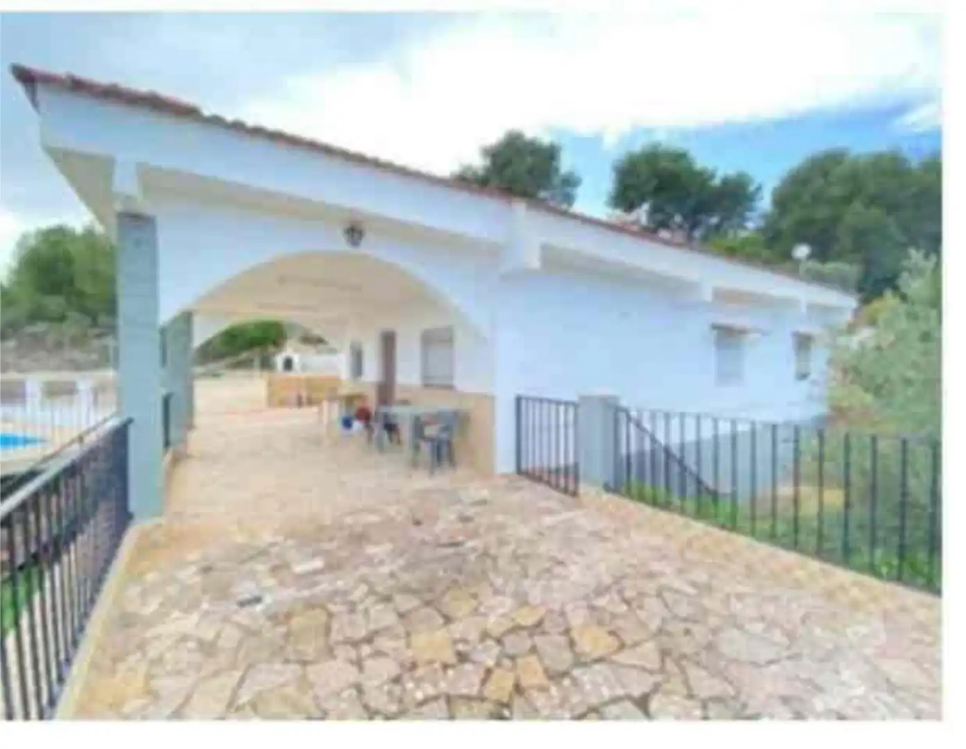 Casa adosada en venta en Carlet Vista exterior de Casa adosada en venta en Carlet con Jardín privado, Terraza y Trastero