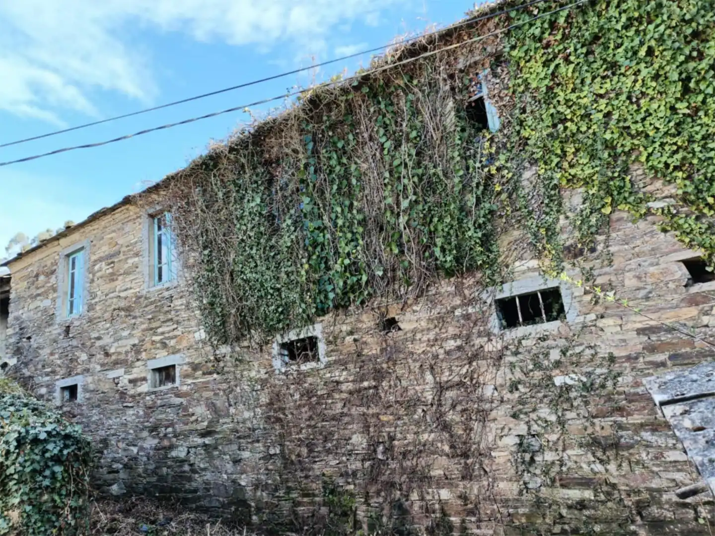 Vista exterior de Casa adosada en venta en A Pontenova   con Jardín privado, Trastero y Balcón