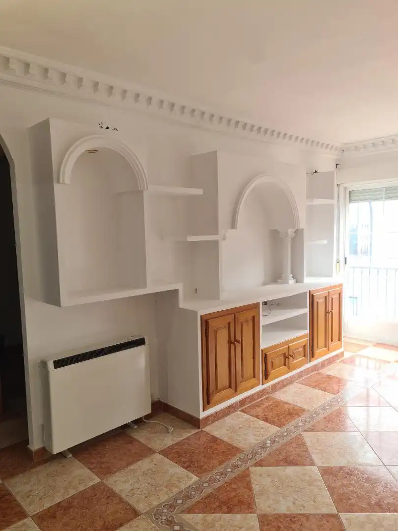 Living room of Flat for sale in Cazalla de la Sierra  with Heating, Terrace and Furnished