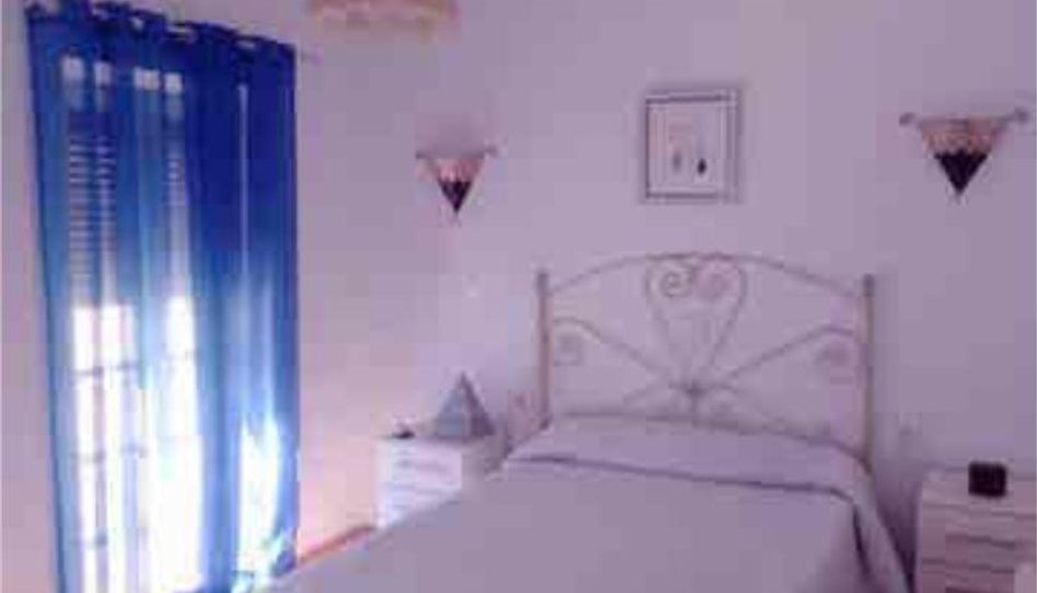 Casa o chalet de alquiler en Guaro, Málaga - imagen 1 Foto 1 de Casa o chalet de alquiler en Guaro, Málaga