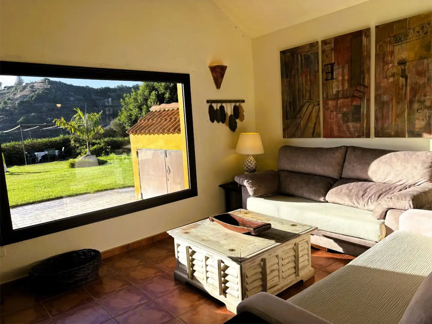 Piso en venta en Lugar Pinar de Ojeda, 24, San José del Álamo - El Hornillo Sala de estar de Piso en venta en Teror con Calefacción, Jardín privado y Terraza