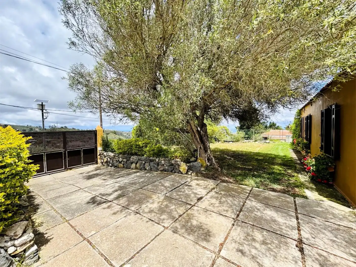 Piso en venta en Lugar Pinar de Ojeda, 24, San José del Álamo - El Hornillo Jardín de Piso en venta en Teror con Calefacción, Jardín privado y Terraza