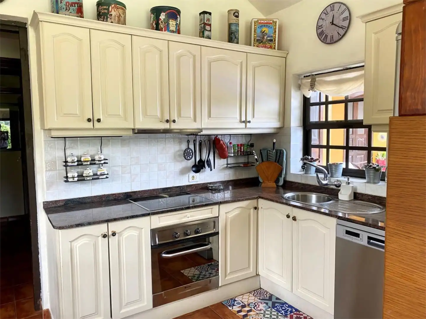 Piso en venta en Lugar Pinar de Ojeda, 24, San José del Álamo - El Hornillo Cocina de Piso en venta en Teror con Calefacción, Jardín privado y Terraza
