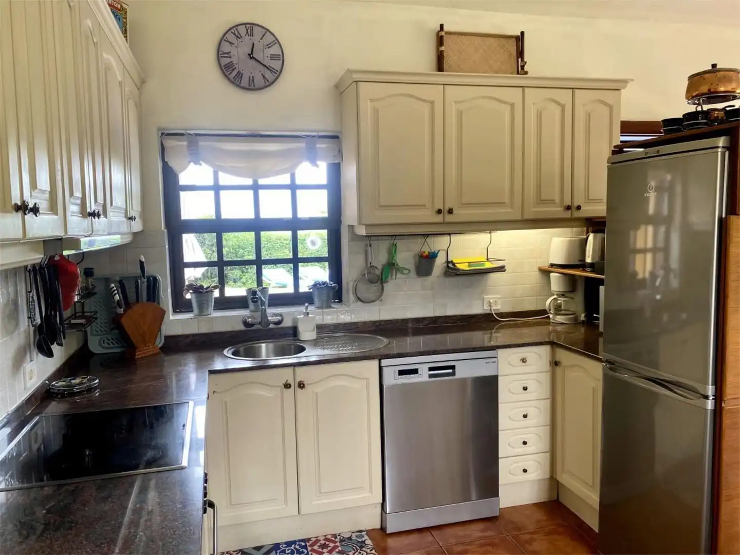 Piso en venta en Lugar Pinar de Ojeda, 24, San José del Álamo - El Hornillo Cocina de Piso en venta en Teror con Calefacción, Jardín privado y Terraza
