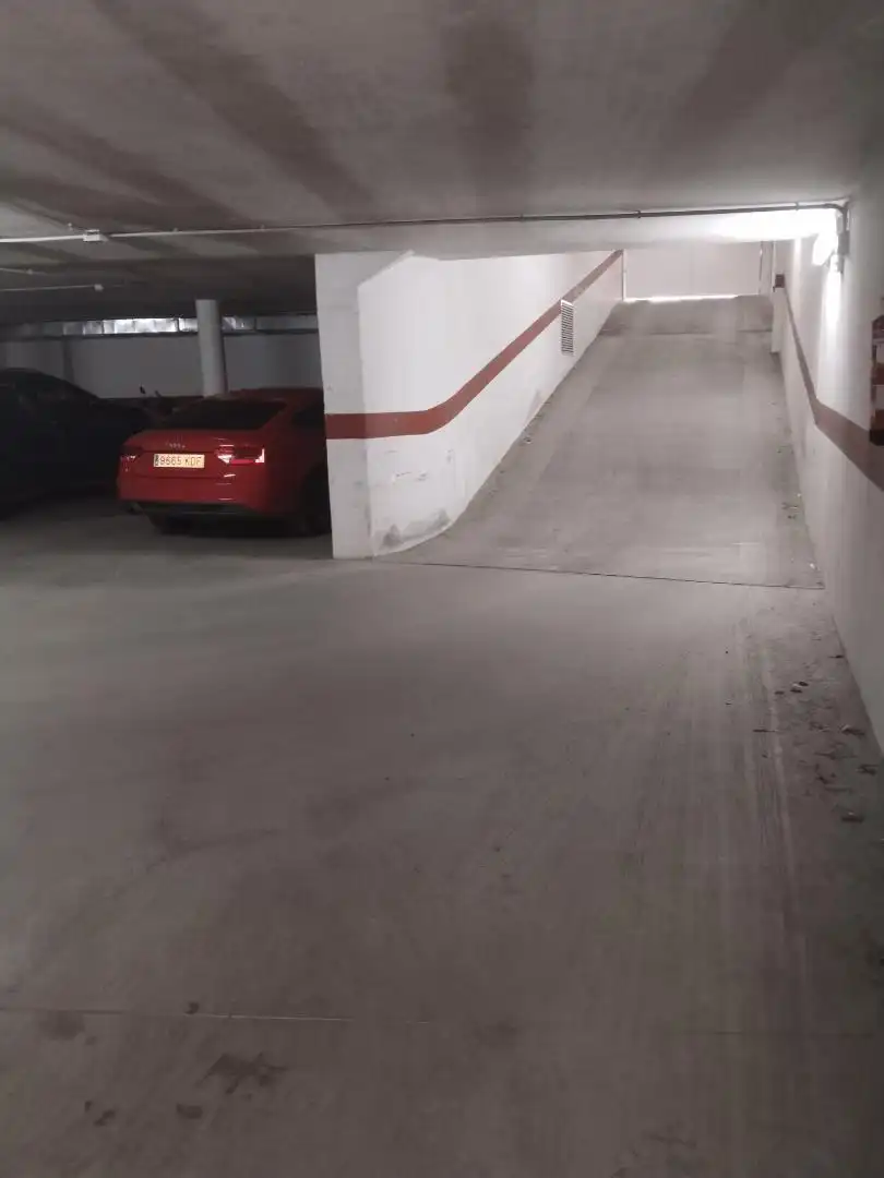 Garage for sale in Avenida de Portugal, 129, Flores de Sil - La Placa Parking of Garage for sale in Ponferrada