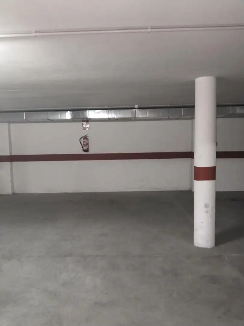 Garage for sale in Avenida de Portugal, 129, Flores de Sil - La Placa Parking of Garage for sale in Ponferrada