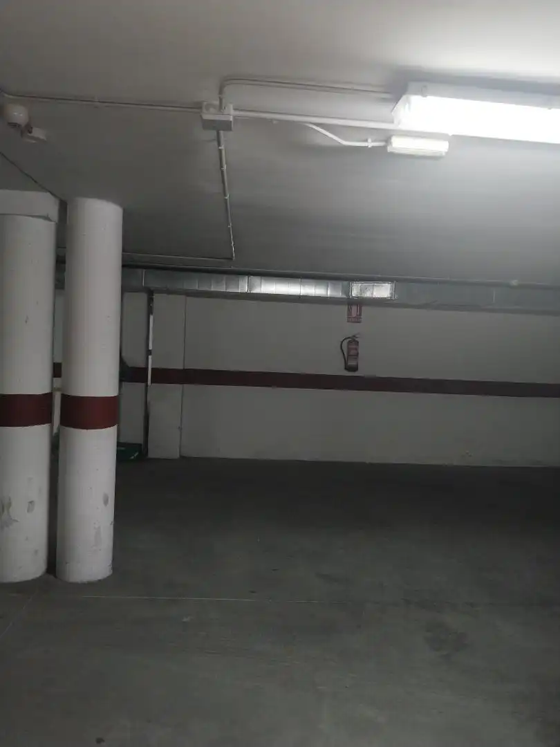 Garage for sale in Avenida de Portugal, 129, Flores de Sil - La Placa Parking of Garage for sale in Ponferrada