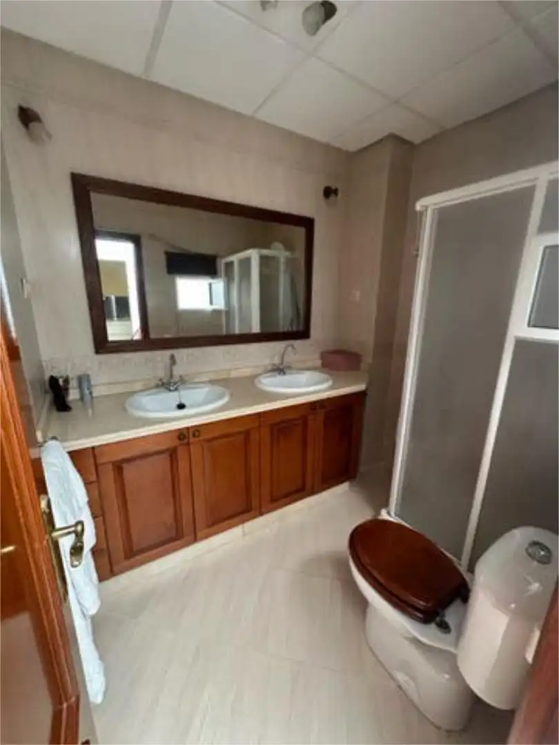 Bany de Casa o xalet en venda en  Sevilla Capital