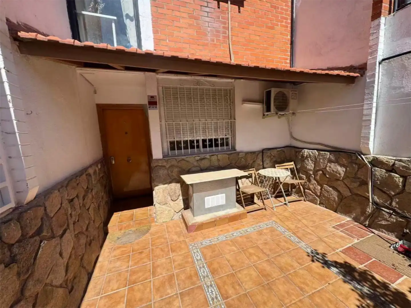Room in Calle Baloncesto, 3, Sector 3