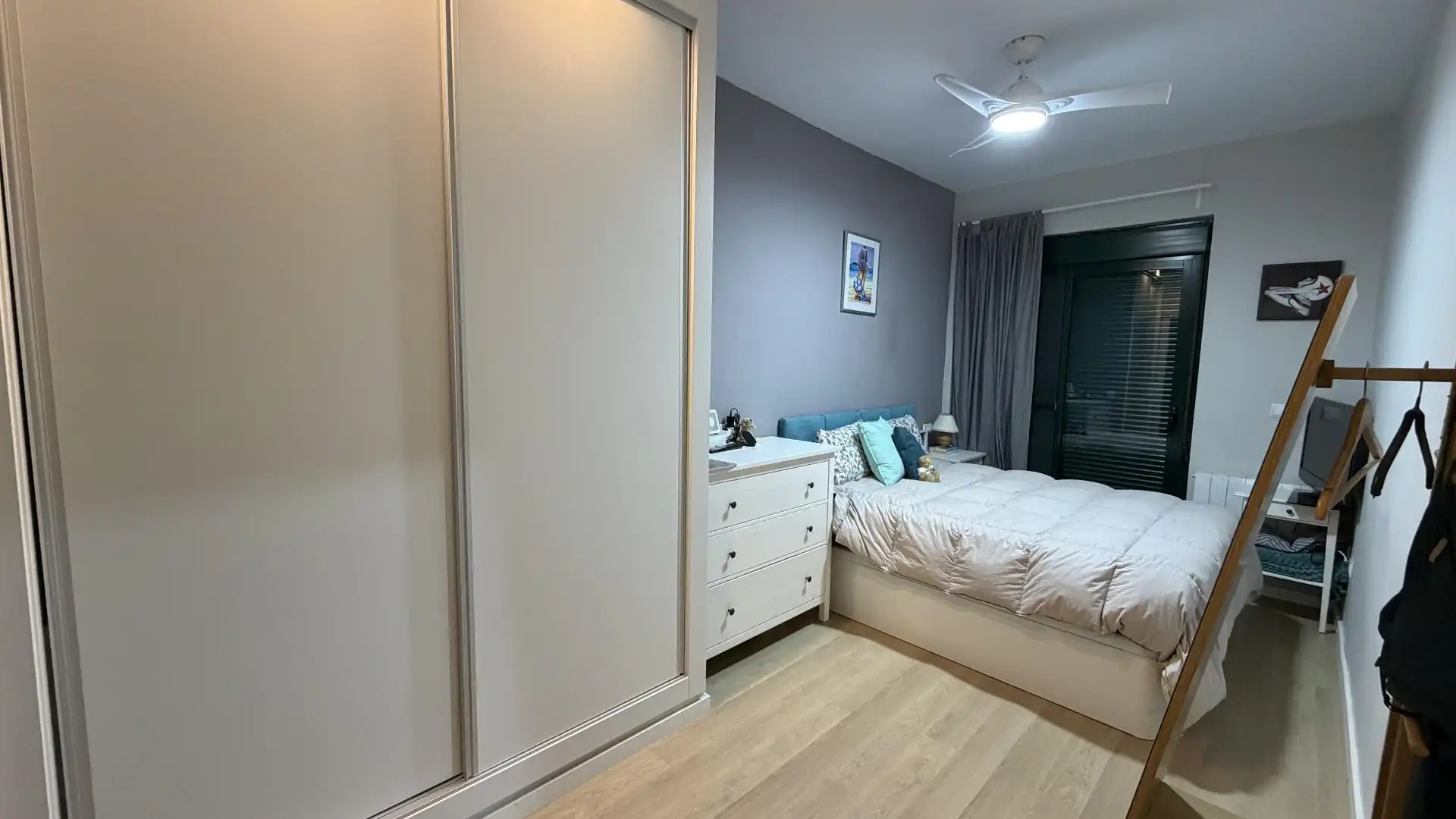 Room in Avenida Pintor Pérez Gil, 38, Alicante Golf Room in Avenida Pintor Pérez Gil, 38, Alicante Golf