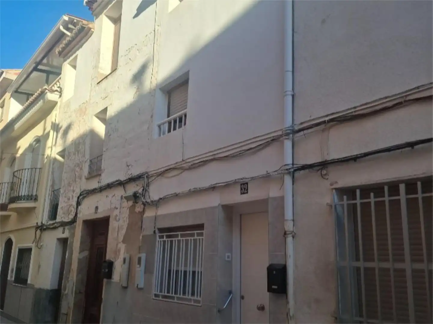 Exterior view of Single-family semi-detached for sale in Villar del Arzobispo  with Terrace