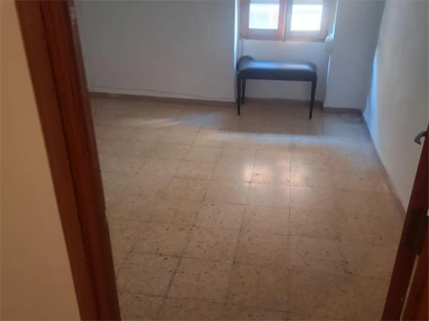 Detached homes for sale in Villar del Arzobispo  with Terrace