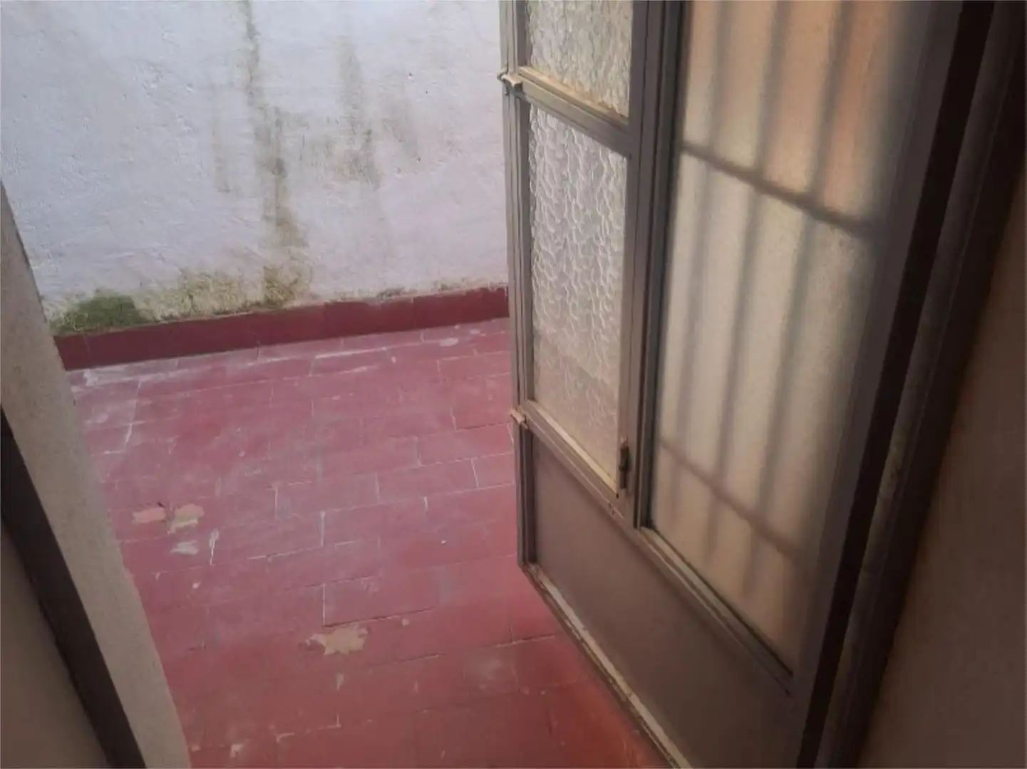 Detached homes for sale in Villar del Arzobispo  with Terrace