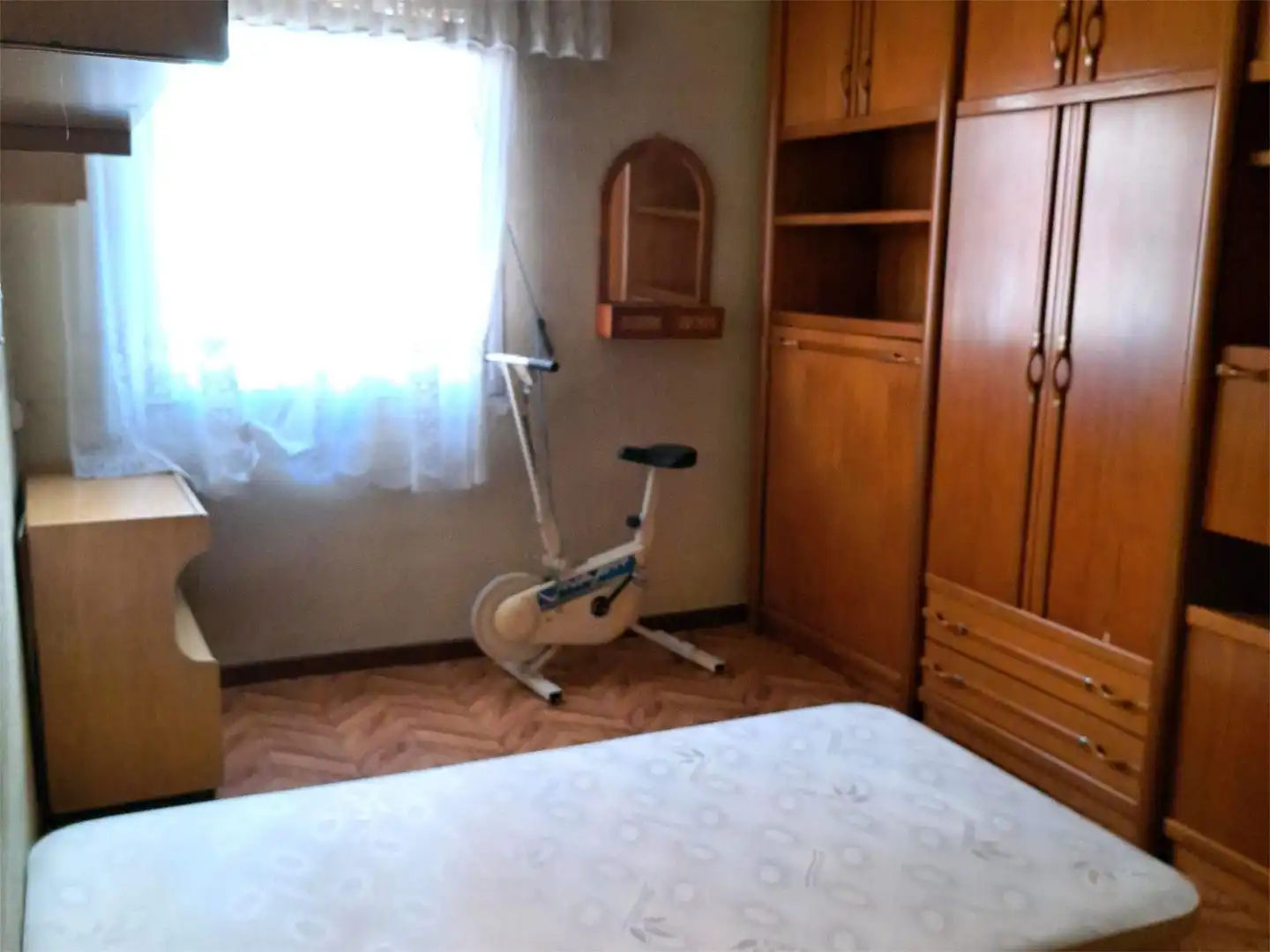 Wohnung zum Verkauf in Calle de las Peñuelas, 58, Acacias Schlafzimmer von Wohnung zum Verkauf in Madrid Capital mit Terrasse und Balkon