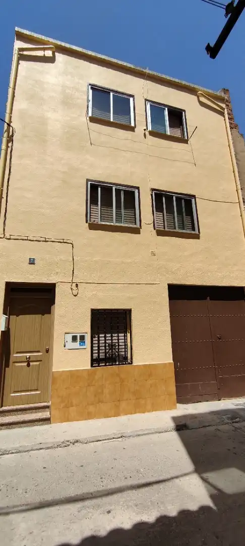 Vista exterior de Piso en venta en Rincón de Soto con Calefacción y Amueblado