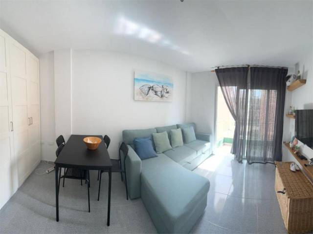 Piso en Venta en Pasaje Rafael Clavijo, 6 en El Médano