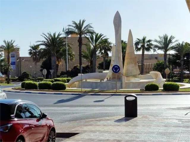 Piso en Venta en Avenida José Amat Benavides, 9 en El Puerto - Romanilla