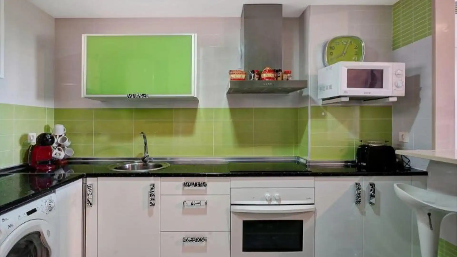 Flat for rent in Calle Acera del Mar, 2, Torrenueva Costa